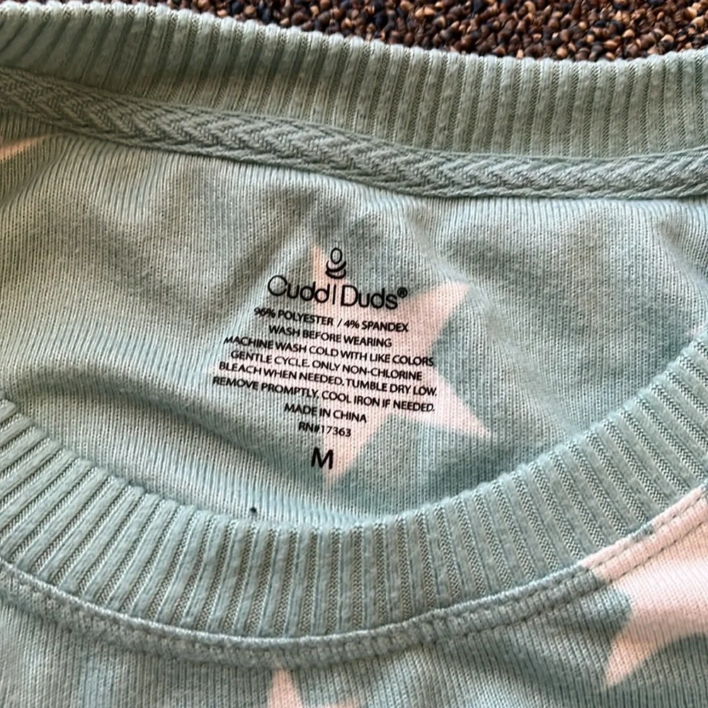 Cuddle Duds Pajamas - Picture 4 of 5